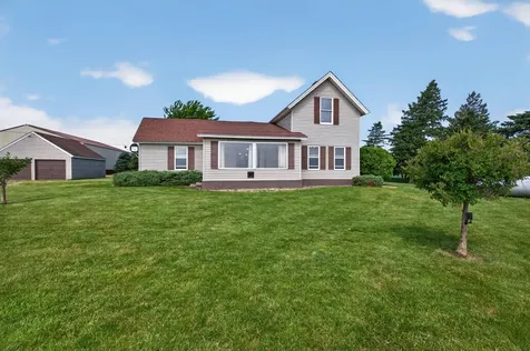 2996 Highway 8 Dysart IA 52224