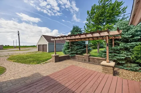 2996 Highway 8 Dysart IA 52224