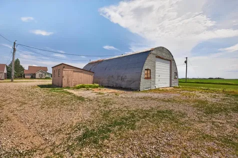 2996 Highway 8 Dysart IA 52224
