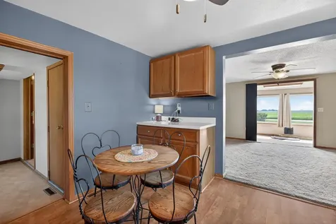 2996 Highway 8 Dysart IA 52224