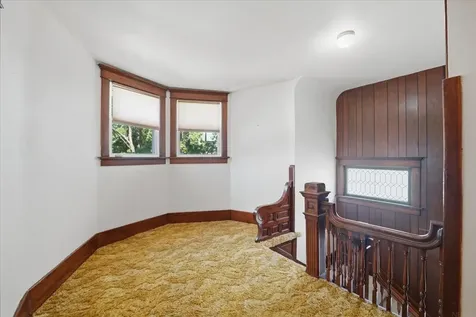 203 1st Avenue NE Oelwein IA 50662