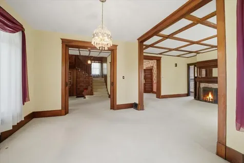203 1st Avenue NE Oelwein IA 50662
