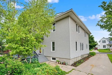 502 South Page Street Monona IA 52159