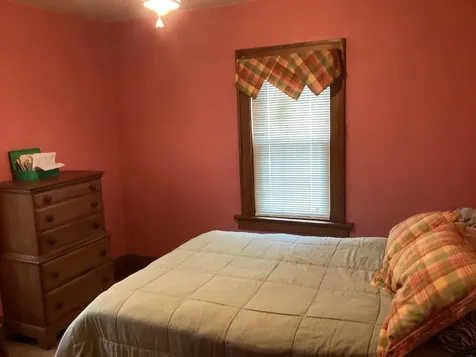 408 Kingsley Avenue Waterloo IA 50701