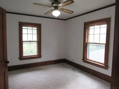424 S Chestnut Street Monticello IA 52310
