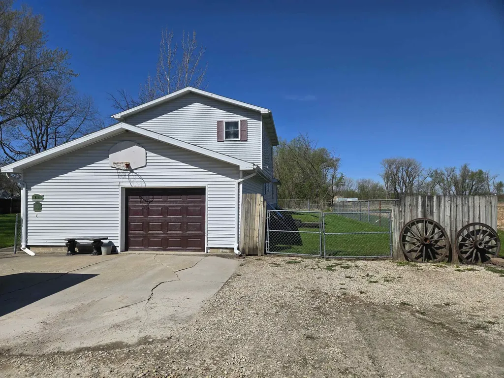 216 Berlin Avenue Traer IA 50675
