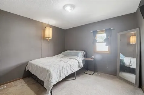 1902 12th Street Eldora IA 50627