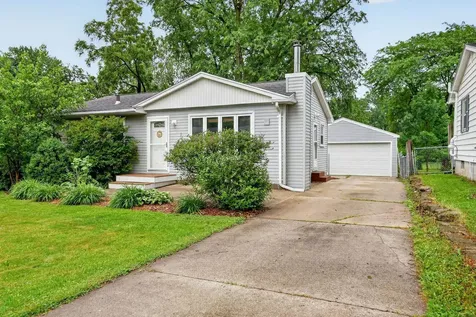 2614 Garden Avenue Cedar Falls IA 50613