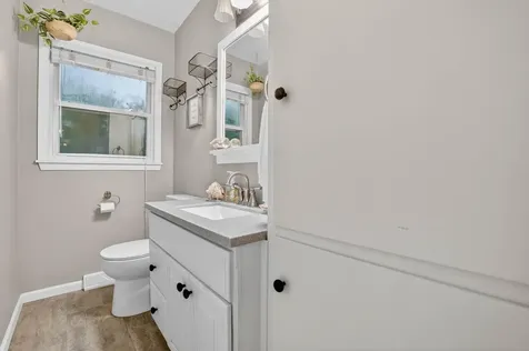 2614 Garden Avenue Cedar Falls IA 50613