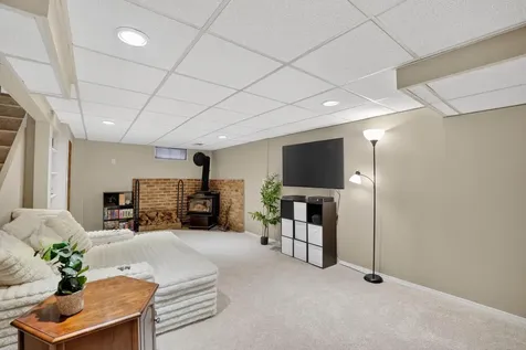 2614 Garden Avenue Cedar Falls IA 50613