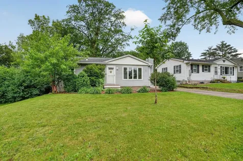 2614 Garden Avenue Cedar Falls IA 50613