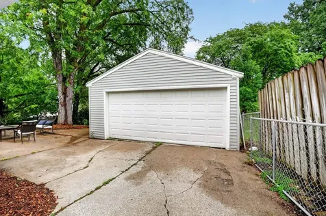 2614 Garden Avenue Cedar Falls IA 50613