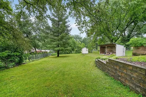 2614 Garden Avenue Cedar Falls IA 50613