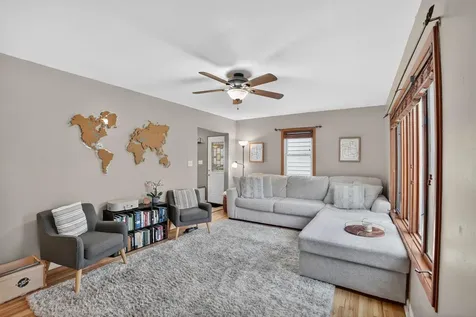 2614 Garden Avenue Cedar Falls IA 50613