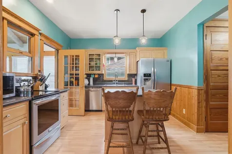 520 2nd Street SE Oelwein IA 50662
