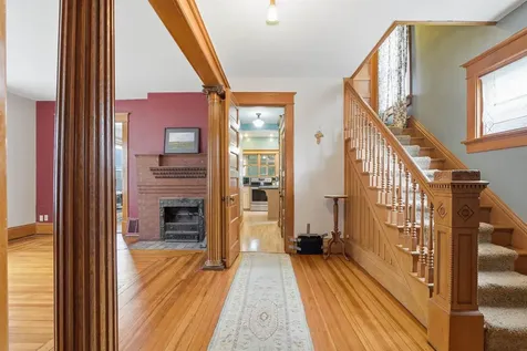 520 2nd Street SE Oelwein IA 50662