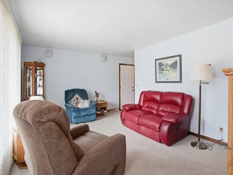 818 Sycamore Street Janesville IA 50647