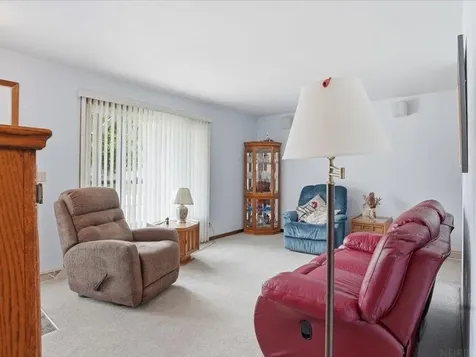 818 Sycamore Street Janesville IA 50647