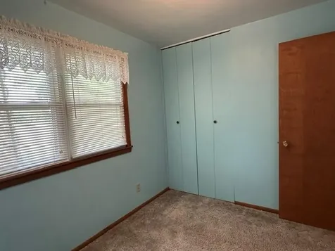 607 9th Street Charles City IA 50616