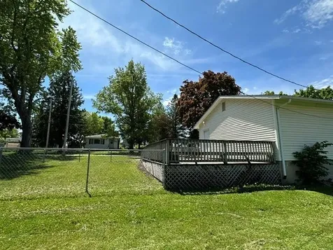 607 9th Street Charles City IA 50616
