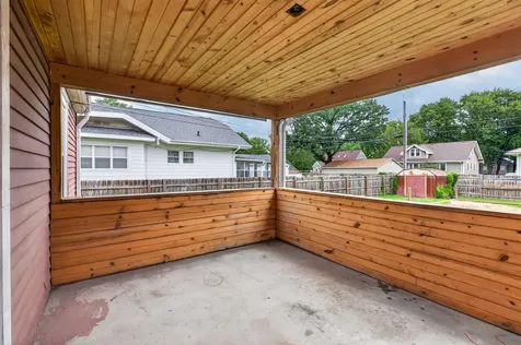428 Kingsley Avenue Waterloo IA 50701