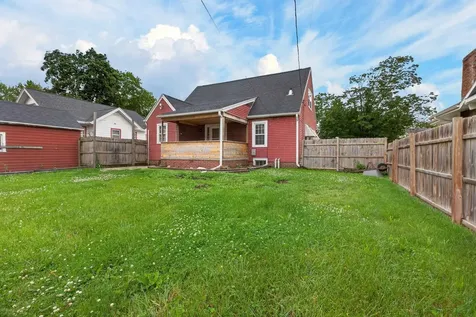 428 Kingsley Avenue Waterloo IA 50701