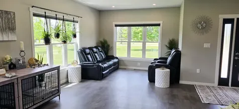 2988 Cottonwood Place Charles City IA 50616