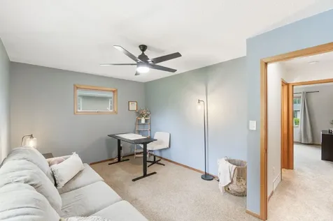 1162 Ridgemont Road Waterloo IA 50701