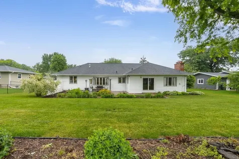 1162 Ridgemont Road Waterloo IA 50701