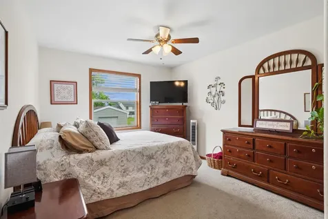 1414 Robertson Road Waverly IA 50677