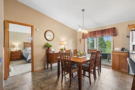 1414 Robertson Road Waverly IA 50677
