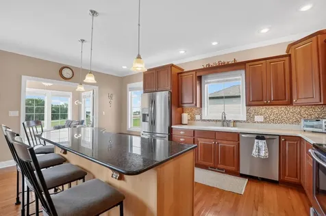 108 Eagle Ridge Drive Waverly IA 50677