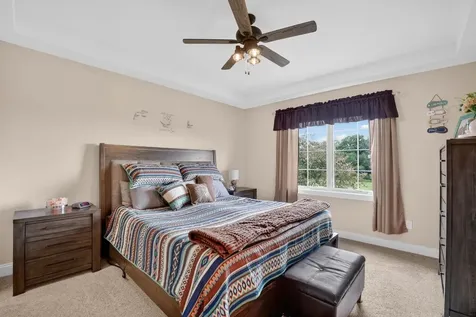 108 Eagle Ridge Drive Waverly IA 50677