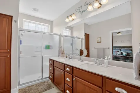 108 Eagle Ridge Drive Waverly IA 50677