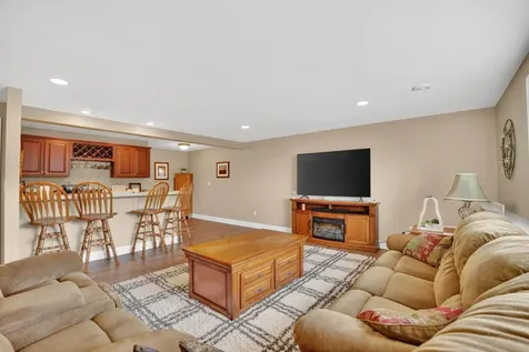 108 Eagle Ridge Drive Waverly IA 50677