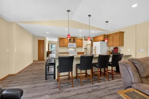 321 Devlin Circle Cedar Falls IA 50613