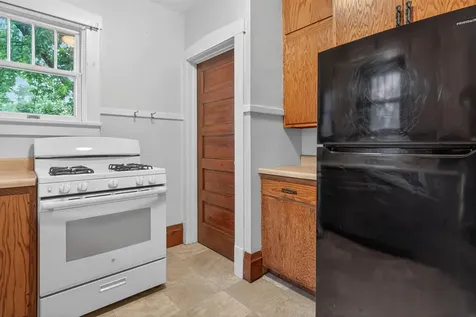 523 Cutler Street Waterloo IA 50703