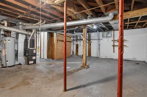 523 Cutler Street Waterloo IA 50703