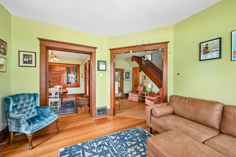 515 NW 2nd Street Waverly IA 50677