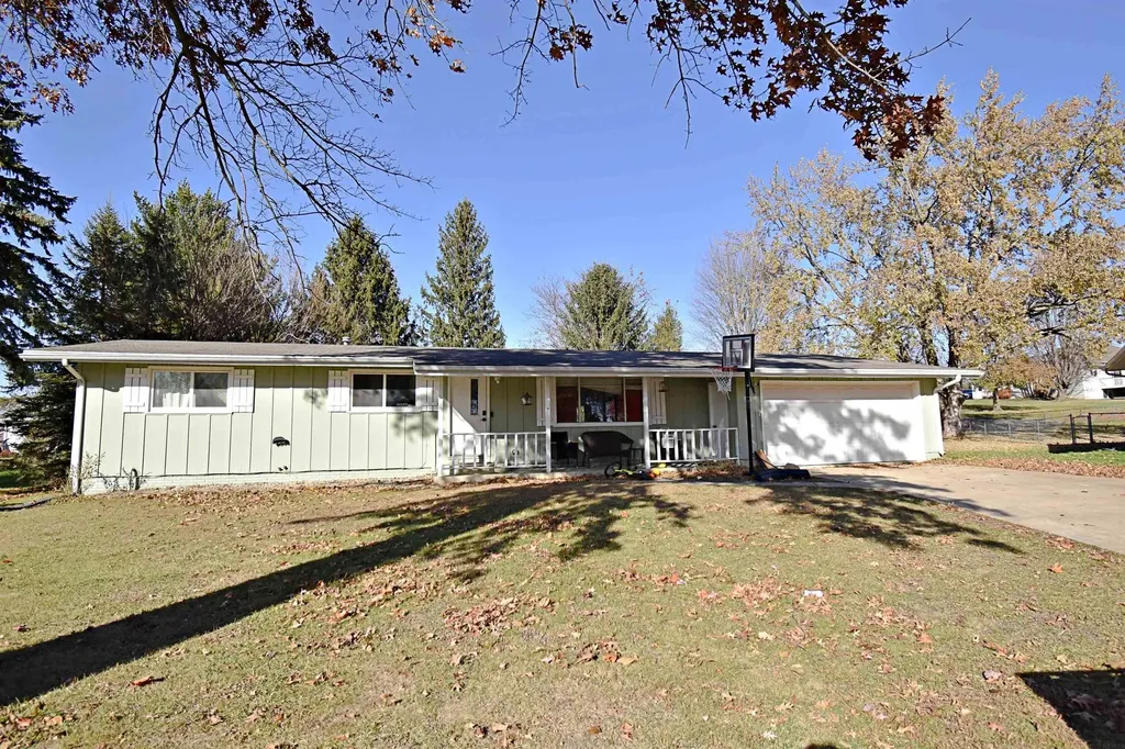 314 15th Ave. N.e Independence IA 50644