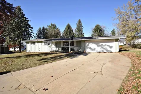 314 15th Ave. N.e Independence IA 50644
