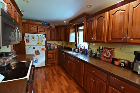 314 15th Ave. N.e Independence IA 50644