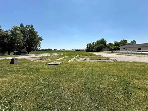 1805 1st Street West Independence IA 50644