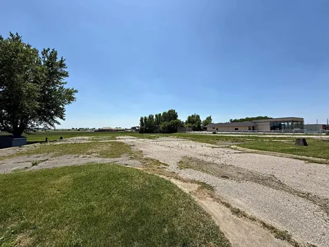 1805 1st Street West Independence IA 50644