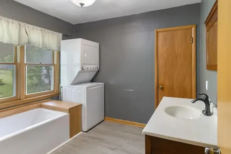 3310 Rownd Street Cedar Falls IA 50613