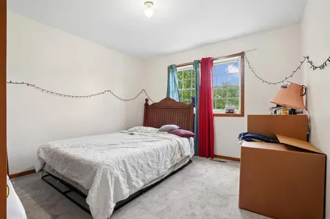 203-205 N Hackett Road Waterloo IA 50701