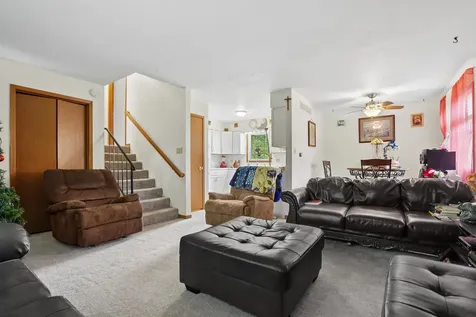 203-205 N Hackett Road Waterloo IA 50701