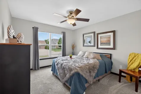 4817 Yellowstone Drive Waterloo IA 50701