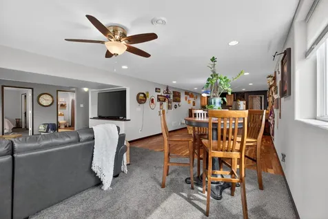 4817 Yellowstone Drive Waterloo IA 50701