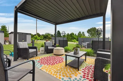 4817 Yellowstone Drive Waterloo IA 50701